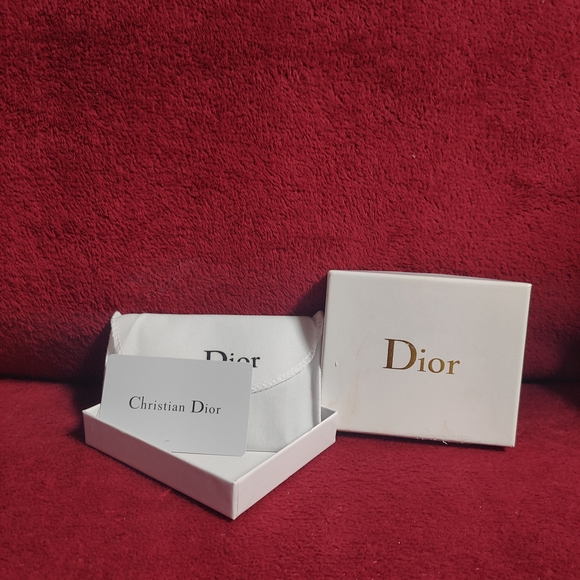 Dior Set Box, Authenticity Card,Dust Bag Included - Picture 7 of 9